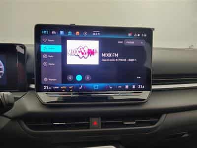 VW T-Roc 1.5 TSI 150Cv DSG R-Line CARPLAY / FULL LED / PANO / CAMERA (2026) - Foto 11