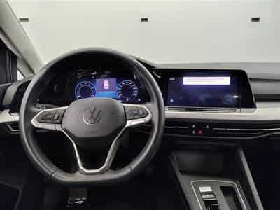 VW Golf 1.0 eTSI Life DSG  Navi Cockpit / Led / PDC av+ar (2023) - Foto 9