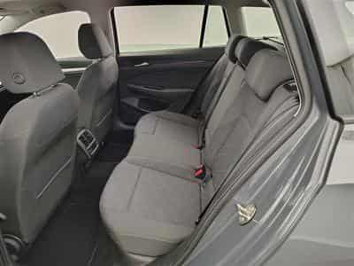 VW Golf 1.0 eTSI Life DSG  Navi Cockpit / Led / PDC av+ar (2023) - Foto 13