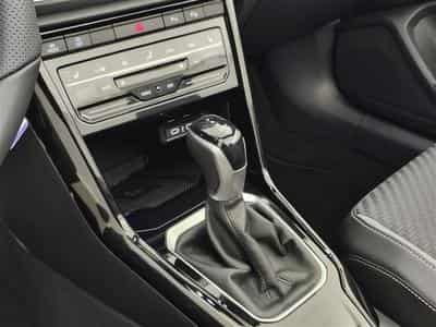 VW T-Roc Cabriolet 1.5 TSI R-Line Business DSG (2025) - Photo 11