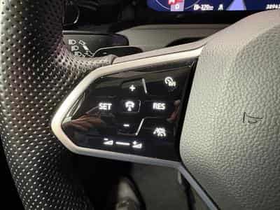 VW Golf GTD 2.0 TDI 200 CAMERA/ATTELAGE/ACC (2022) - Photo 12
