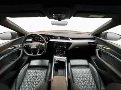 Audi e-tron 87kWh+SB+Advanced+S-line+E-Tron55+Quattro+P.Confort+Pano+LM2 (2022) - Foto 2