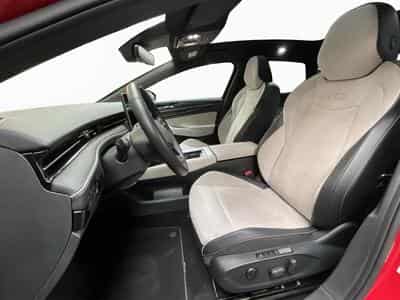 VW ID.7 77kWh+Pro+IQ-Drive+Pano+P.Confort+Wärme-P. (2025) - Foto 10