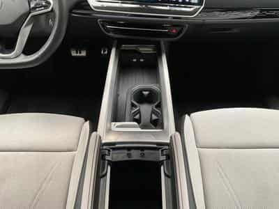 VW ID.7 77kWh+Pro+IQ-Drive+Pano+P.Confort+Wärme-P. (2025) - Foto 13