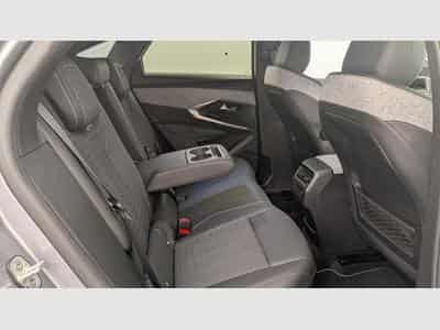 Peugeot 3008 Hybrid 145 e-DCS6 GT (2025) - Foto 10