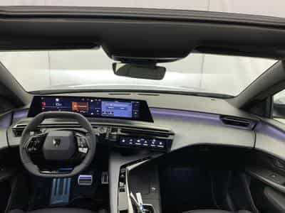 Peugeot 3008 Hybrid 145 e-DCS6 GT (2025) - Foto 13