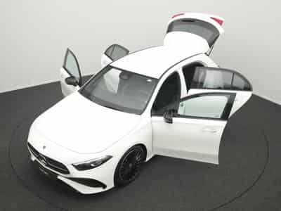 Mercedes A 200 Multi+Night+Kamera+Ambi (2025) - Foto 14