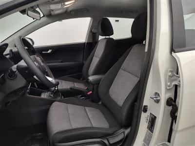 Kia Stonic 1.2i 84Cv Urban Edition NAVI / CARPLAY / CAMERA / ALU (2025) - Foto 7
