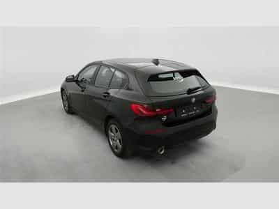 BMW 118 i  Navi Cockpit / Led / PDC av+ar (2021) - Foto 2