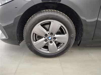 BMW 118 i  Navi Cockpit / Led / PDC av+ar (2021) - Foto 6