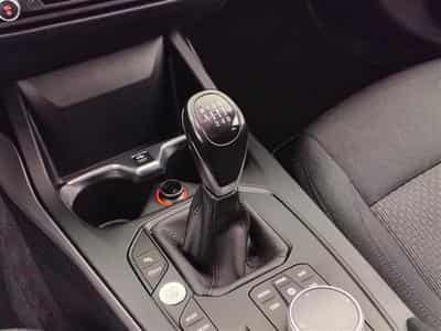 BMW 118 i  Navi Cockpit / Led / PDC av+ar (2021) - Foto 12