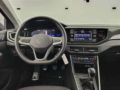 VW Polo Polo 1.0 TSI Life  Navi Cockpit / Led / PDC av+ar (2024) - Foto 9