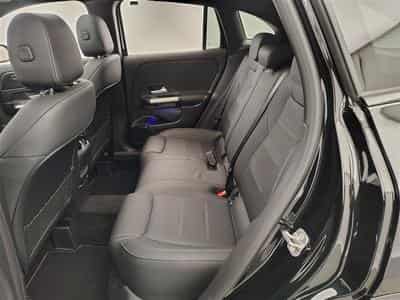 Mercedes GLA 180 AMG Line CUIR/NAVI/FULL LED/JA18 (2025) - Photo 13