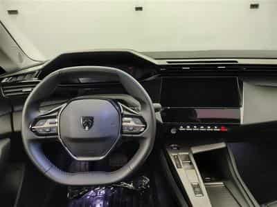 Peugeot 408 PHEV 1.6 Turbo Allure S&S (133 kW) (2024) - Photo 9
