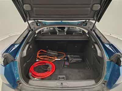 Peugeot 408 PHEV 1.6 Turbo Allure S&S (133 kW) (2024) - Photo 14