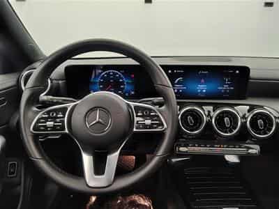 Mercedes CLA 180 d Autom. Luxury Line NAVI / FULL LED / S-CUIR / PANO (2023) - Photo 9