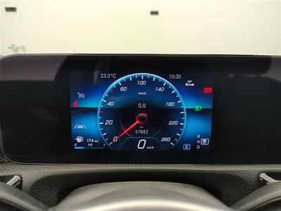 Mercedes CLA 180 d Autom. Luxury Line NAVI / FULL LED / S-CUIR / PANO (2023) - Photo 10