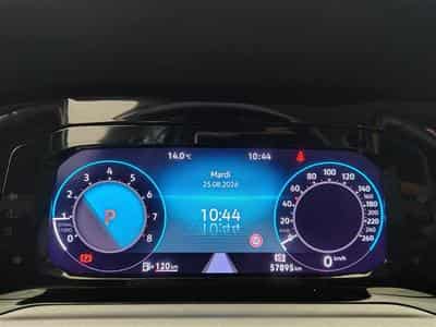 VW Golf 1.0 eTSI Life DSG NAVI / FULL LED / CARPLAY (2023) - Foto 10