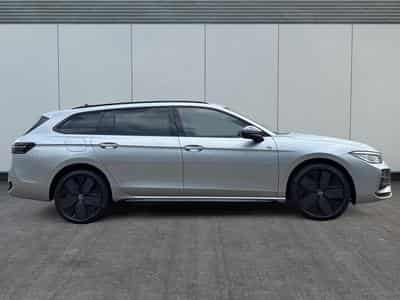 VW Passat Variant R-Line Edition Plus (2026) - Photo 5