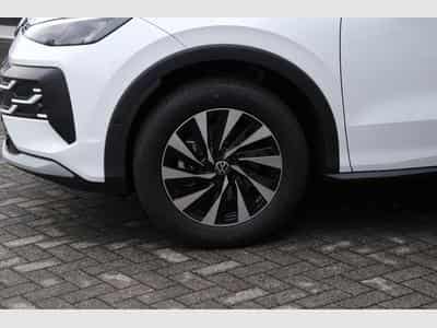 VW T-Roc 1.5 eTSI Life (2026) - Foto 3