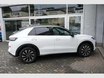 VW T-Roc 1.5 eTSI Life (2026) - Foto 5