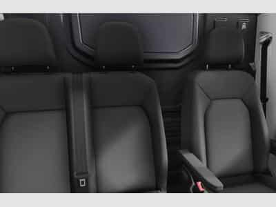 VW Crafter 35 L3H3 3S (2026) - Foto 9