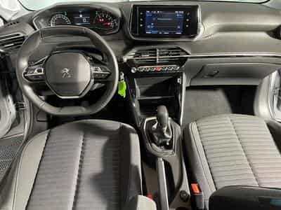 Peugeot 208 1.2 ESSENCE 75 CV ALLURE STYLE CARPLAY 5P (2023) - Photo 3