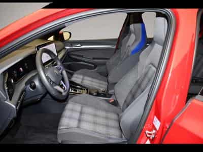 VW Golf (2025) - Photo 3