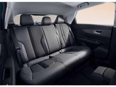 MG MG4 64 kWh Premium (2026) - Photo 6