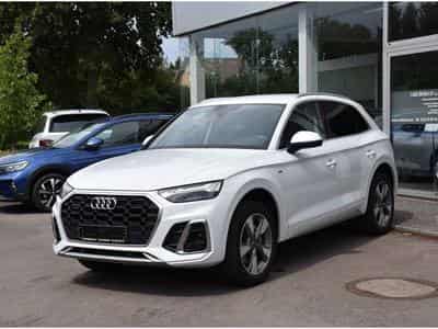 Audi Q5 40 TFSI Quattro S-Line S-Tronic CUIR LANE CAM MATRIX 1° MAIN (2024) - Foto 2