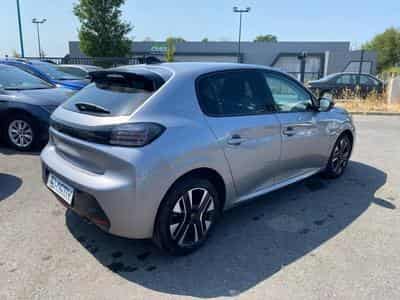 Peugeot 208 1.2 100 ALLURE (2025) - Foto 5