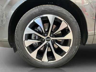 Audi Q3 S-Line+TFSI+Quattro+Pano+P.Business+ (2025) - Photo 8