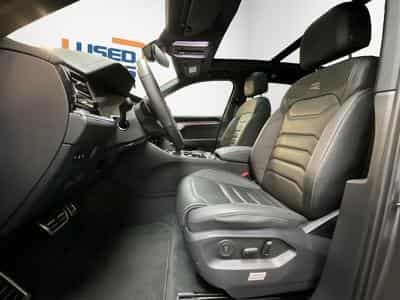 VW Touareg R-Line+4M+Black-Style+Pano+AHK+Luft.+Stand-H. (2025) - Photo 9