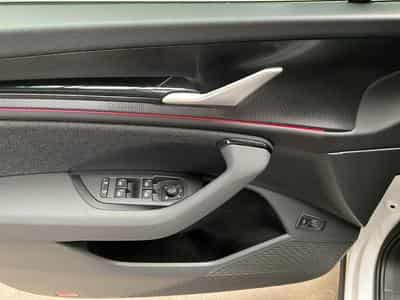 Skoda Kodiaq Selection+DSG+4x4+P.Convenience+Light&View+ (2025) - Photo 14