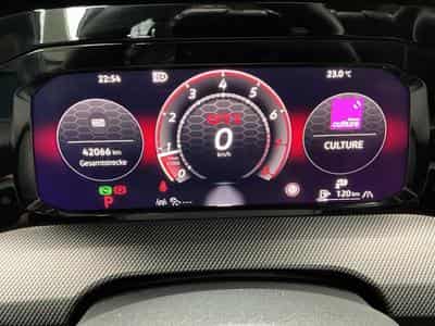 VW Golf GTI+DSG+Standh.+Head+Pano+LM19 (2025) - Photo 11
