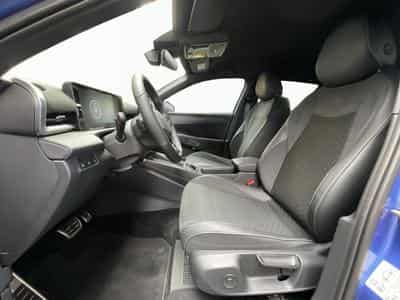 VW T-Roc NF+R-Line+DSG+360°+Head+LED+NAVI (2025) - Foto 9