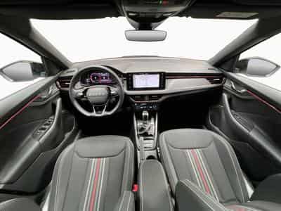 Skoda Kamiq Monte-Carlo+DSG+RearView+LED+Navi (2025) - Foto 2