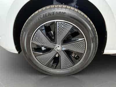 Skoda Kamiq Monte-Carlo+DSG+RearView+LED+Navi (2025) - Foto 8