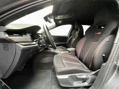 Skoda Octavia RS+DSG+P.Confort3+AHK+P.Challenge+P.RS (2022) - Foto 9
