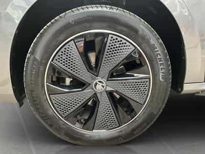 Skoda Kamiq Monte-carlo+DSG+LED+NAVI+P.Assissted+P.Park&Go (2025) - Foto 8
