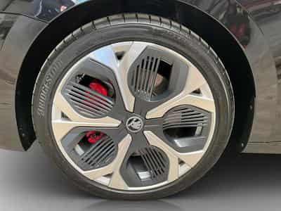 Skoda Octavia RS+DSG+DCC+LM19+P.Confort-Premium+360° (2025) - Foto 8