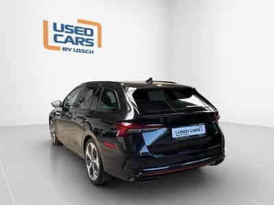Skoda Octavia RS+DSG+DCC+LM19+P.Confort-Premium+360° (2025) - Foto 6