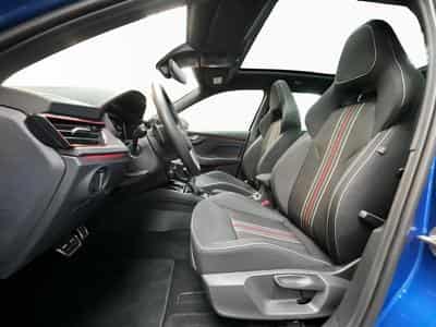 Skoda Kamiq Monte-Carlo+DSG+RearView+P.Simply-Clever+ (2025) - Foto 9
