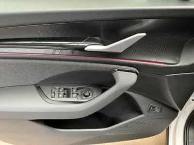 Skoda Kodiaq Selection+DSG+4x4+LM19+AHK+P.Light+P.Convenience (2025) - Foto 14