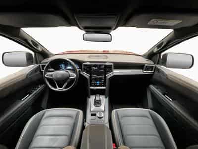 VW Amarok DC-Aventura+Aut10+4Motion+Ahk+Bloc-diff-AR+StandH. (2025) - Foto 2