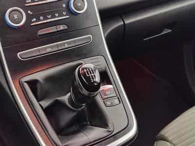 Renault Scenic 1.5 dCi Energy ZEN 7pl. NAVI / PDC AR / KEYLESS (2018) - Photo 12