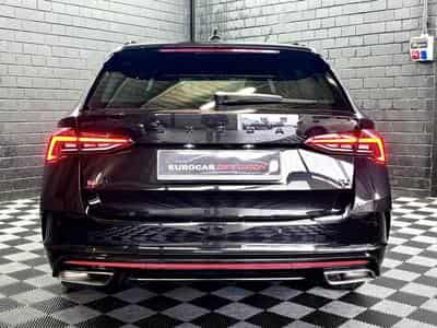 Skoda Octavia RS iV Combi PHEV 245 CV *MATRIX* *360°* HUD * CANTON * (2023) - Foto 5