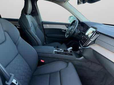 Volvo XC90 B5 Plus Bright / Essence (2025) - Photo 15