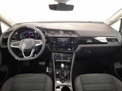 VW Touran Highline R-Line 1.5 TSI 7-Gang-DSG (2026) - Foto 11