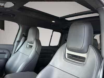 Land-Rover Defender (2026) - Photo 4